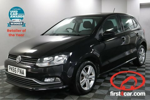 Volkswagen Polo 2016 66 Match Black