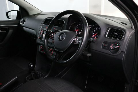 Volkswagen Polo 2016 66 Match PK66FNA Black #4