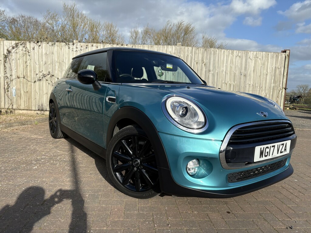 Mini Hatch 1.5 Cooper 3-Door Hatch 2017 Blue