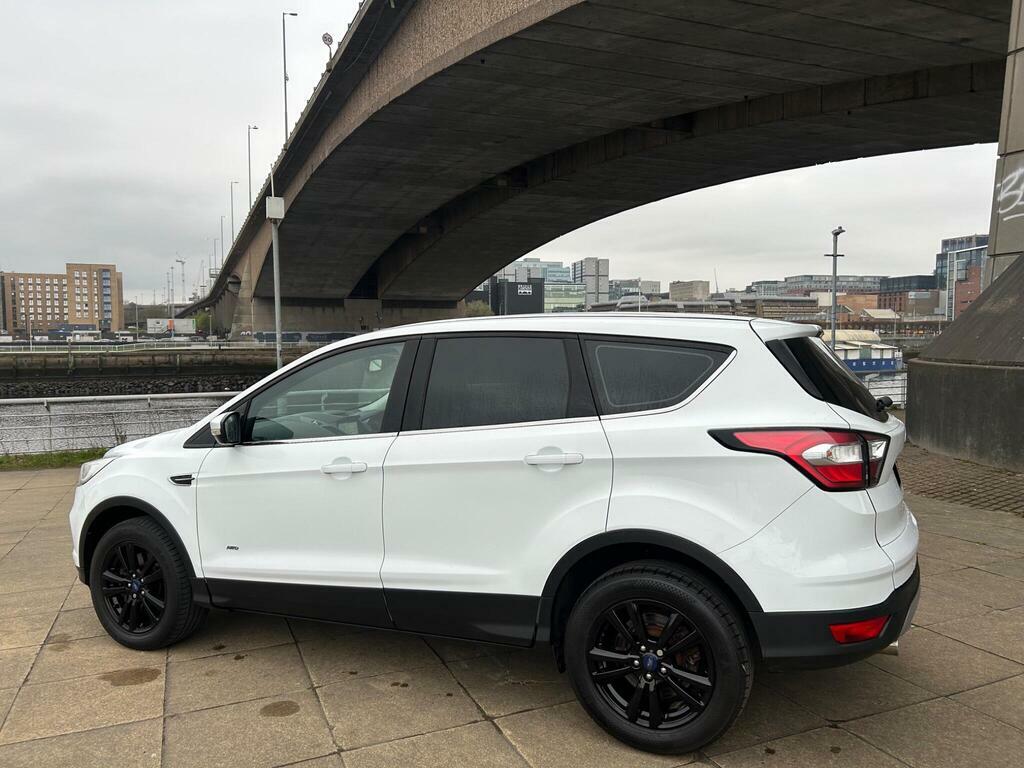 Ford Kuga 2.0 Tdci Ecoblue Zetec Awd Euro 6 S S SG67UGB White #6