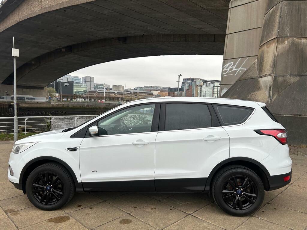 Ford Kuga 2.0 Tdci Ecoblue Zetec Awd Euro 6 S S SG67UGB White #5