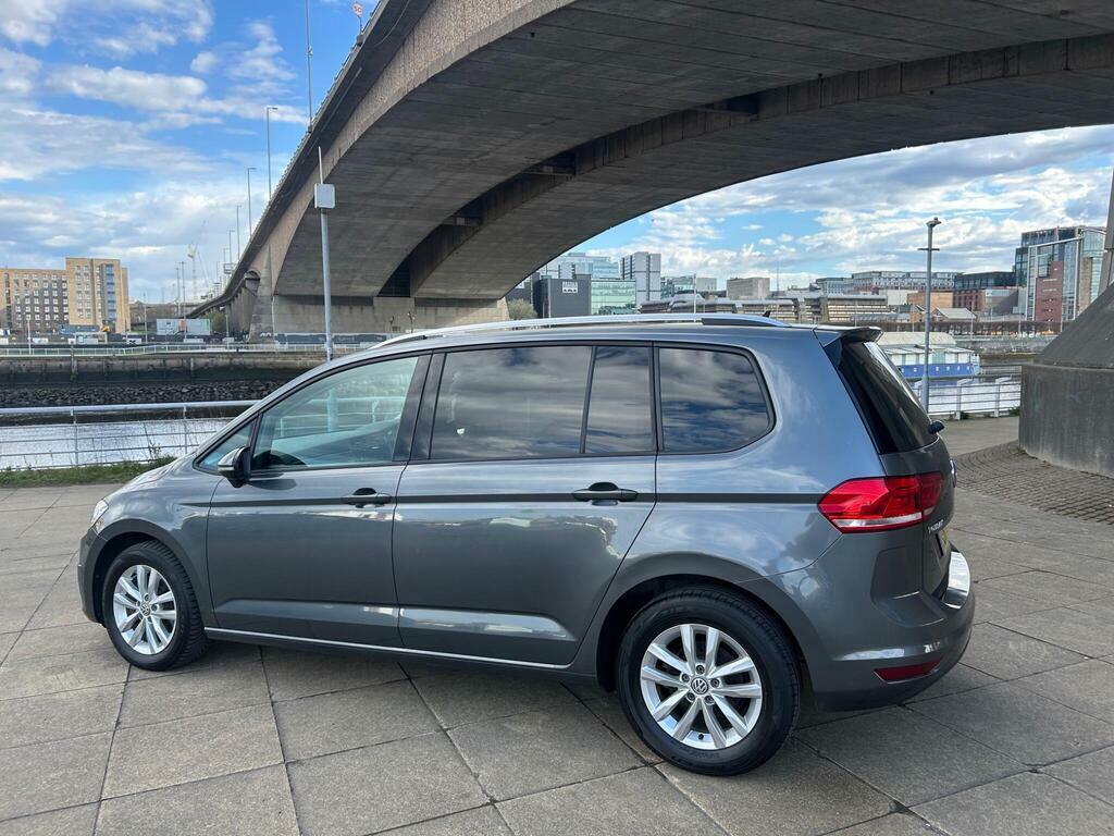 Volkswagen Touran 1.6 Tdi Se Family Euro 6 S S Grey #6
