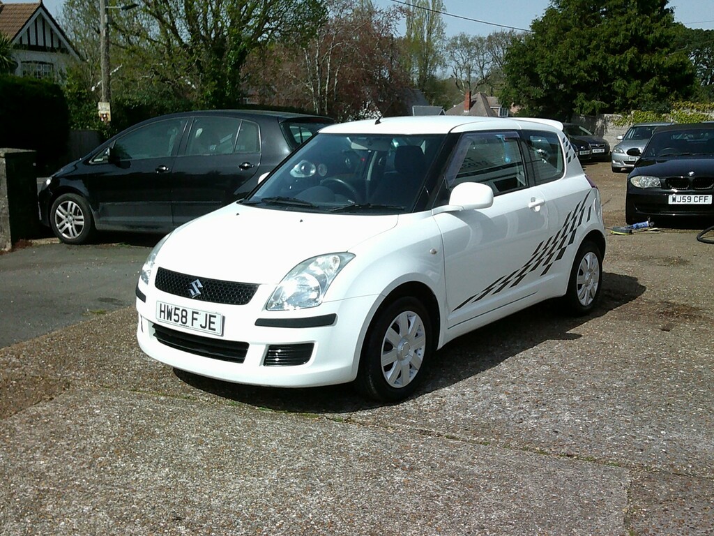 Suzuki Swift Hatchback 1.3 Gl 2008 HW58FJE White #4