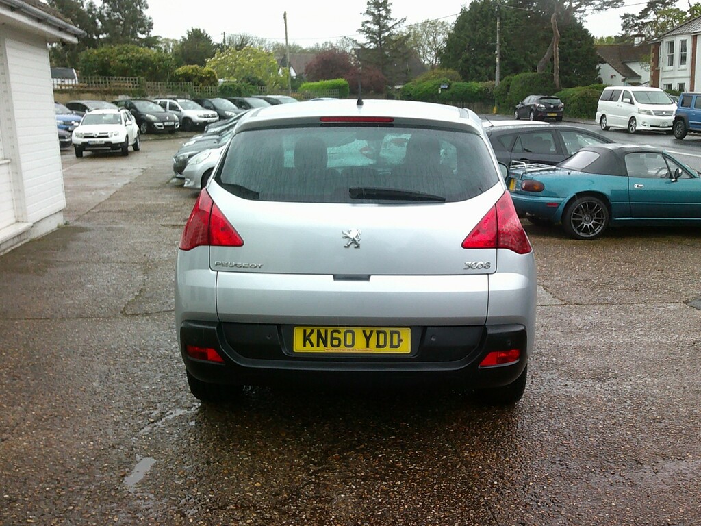 Peugeot 3008 Suv 1.6 Hdi Sport 2010 KN60YDD Silver #3