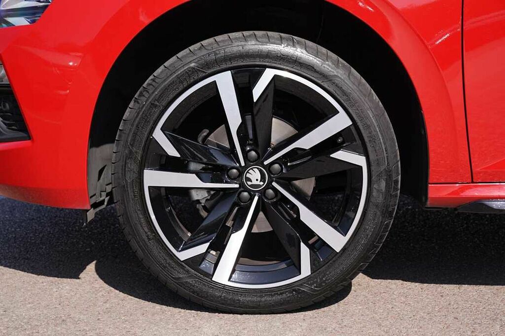 Skoda Kamiq 1.5 Tsi Monte Carlo Edition Dsg WP75GDX Red #5
