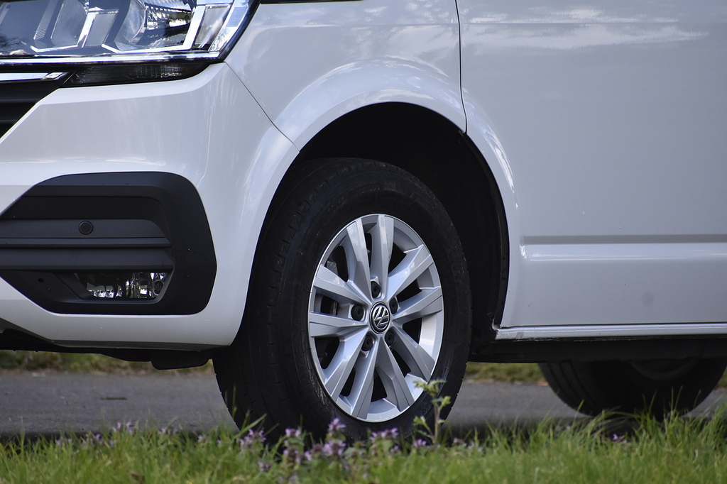 Volkswagen Transporter Tdi T28 Highline DG70MTF White #6