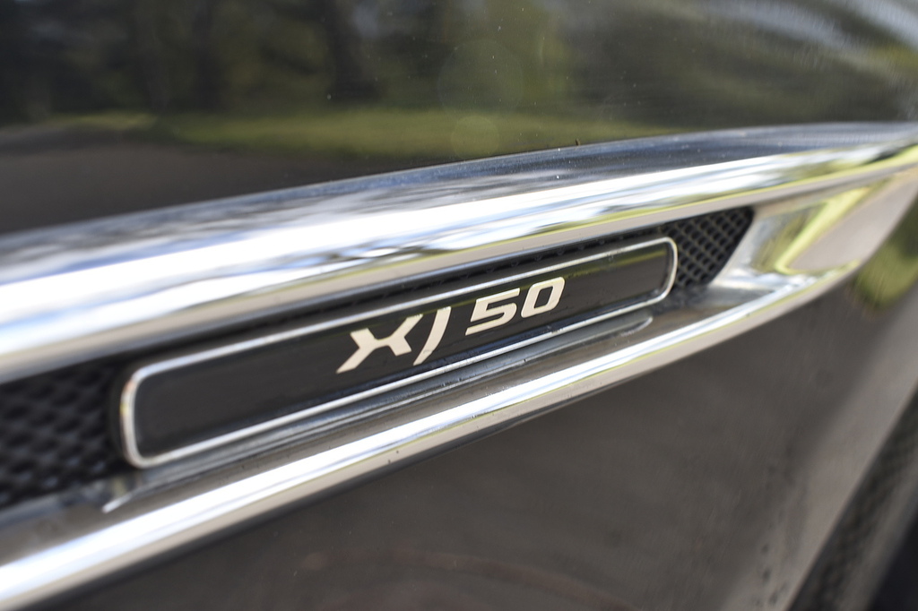 Jaguar XJ 50 Saloon Blue #40