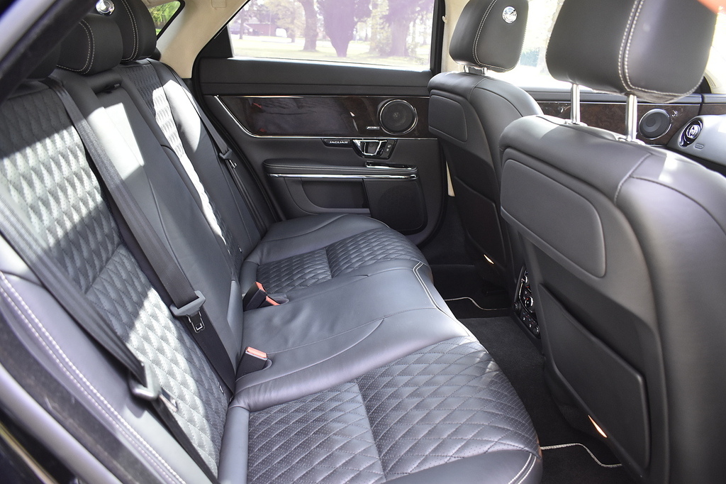 Jaguar XJ 50 Saloon Blue #38