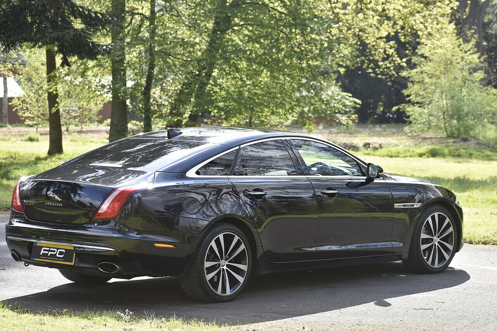 Jaguar XJ 50 Saloon Blue #18