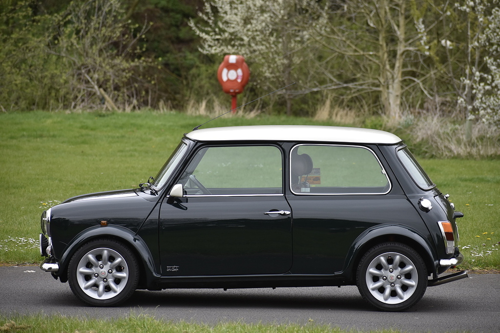 Rover MINI Cooper Red #10