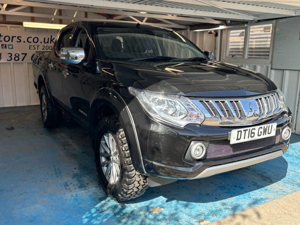 Mitsubishi L200 2.4L Dc Barbarian DT16GWU Black #4