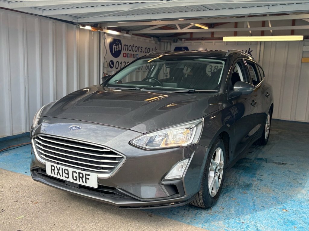 Ford Focus 1.5L Zetec RX19GRF Grey