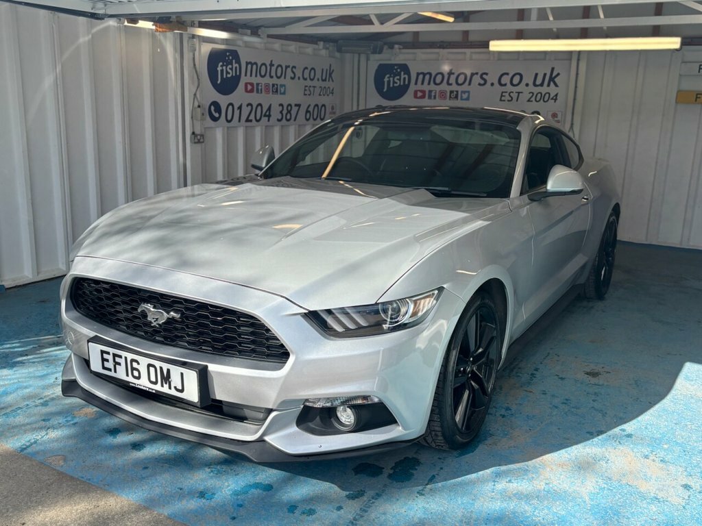 Ford Mustang 2.3L Null Silver