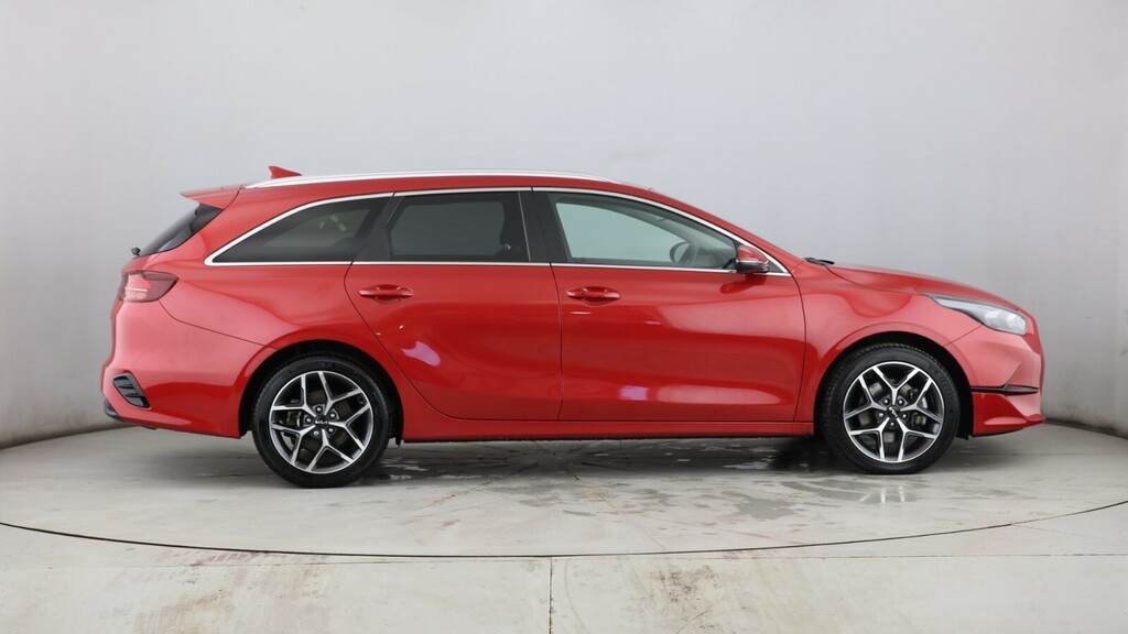 Kia Ceed 1.5T Gdi Isg 138 3 Dct LA25NSN Red #3