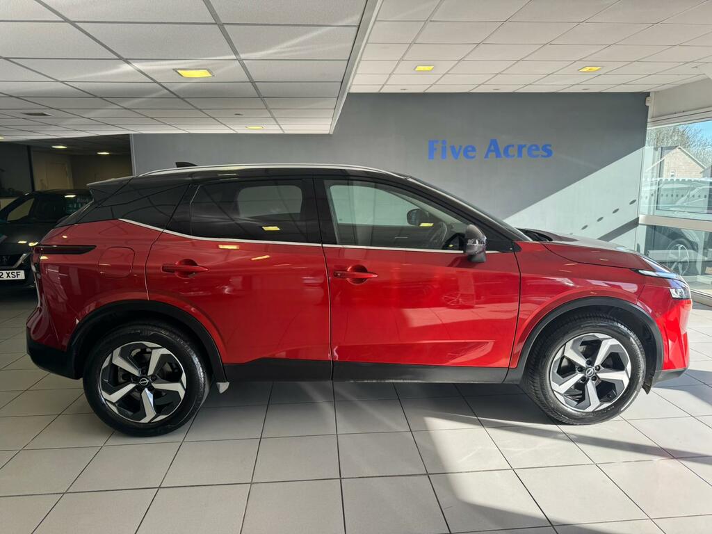 Nissan Qashqai Suv LY72BHW Red #3