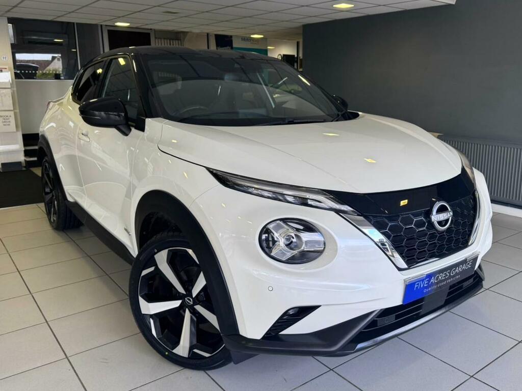 Nissan Juke Suv White