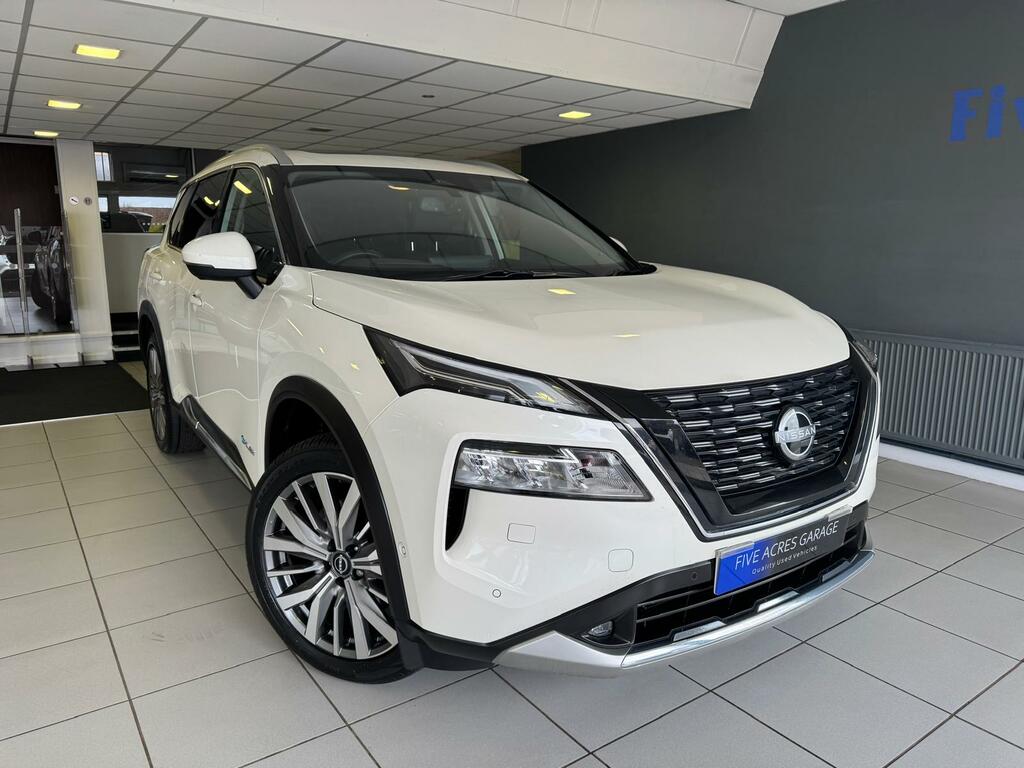 Nissan X-Trail Suv White