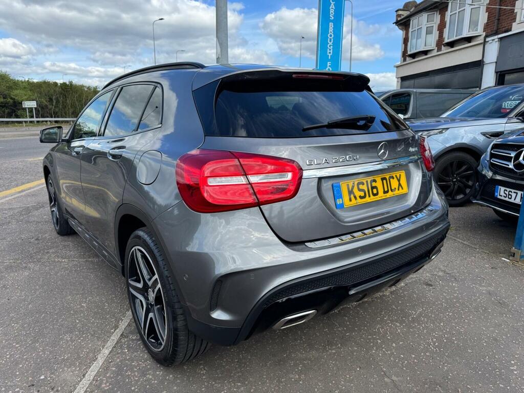 Mercedes-Benz GLA Class Suv 2.1 Gla220d Amg Line Premium Plus 7G-dct 4Ma KS16DCX Grey #3