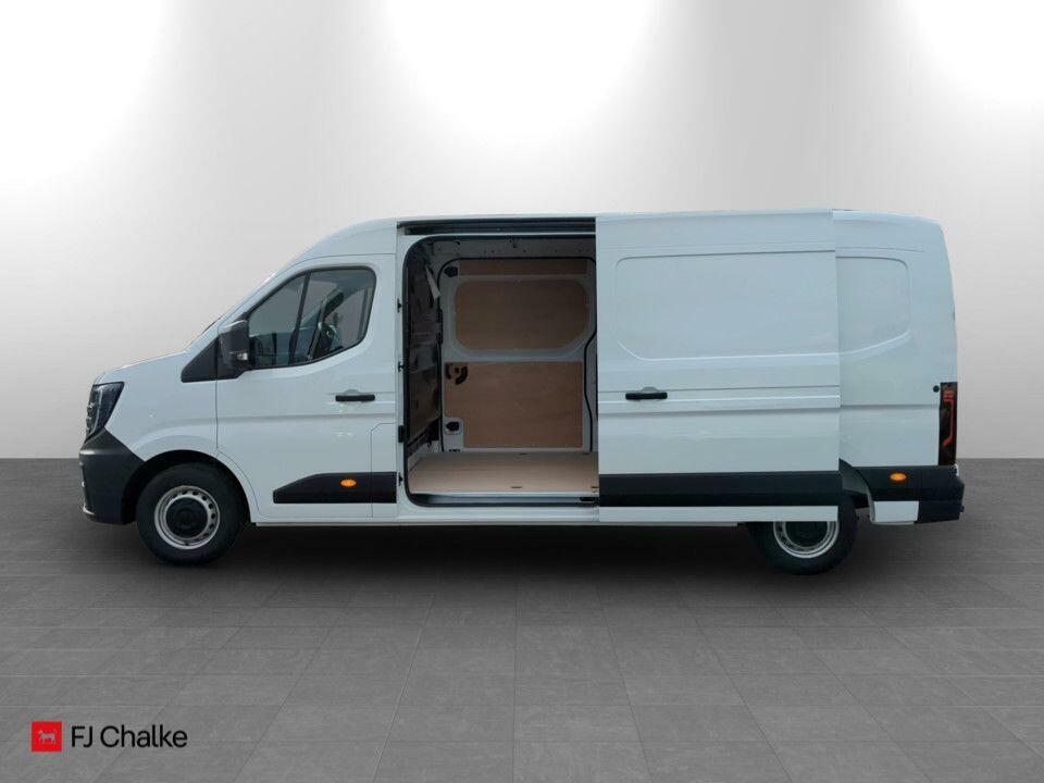 Nissan InterStar 2.0 Acenta L3h2 130Ps White #6
