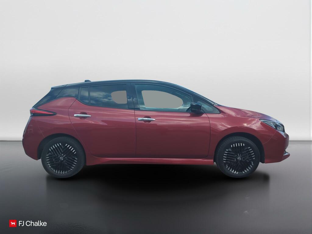 Nissan Leaf 59Kwh E N-connecta SJ22TUP Red #6
