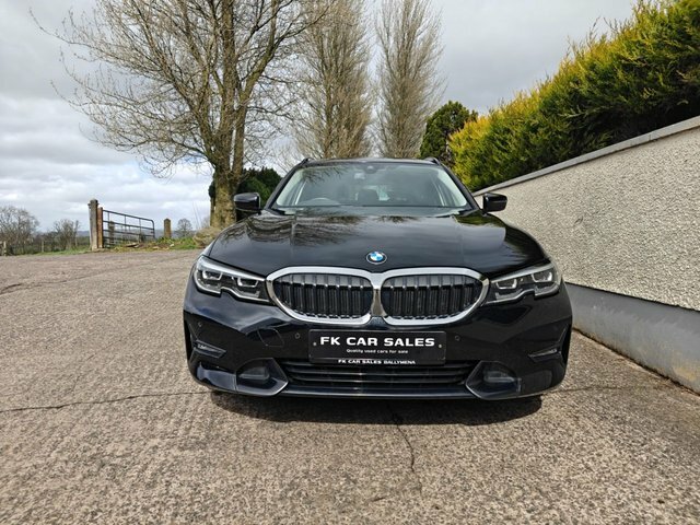 BMW 3 Series 2.0 320D Mht Sport Touring Hybrid YG70ULP Black #2