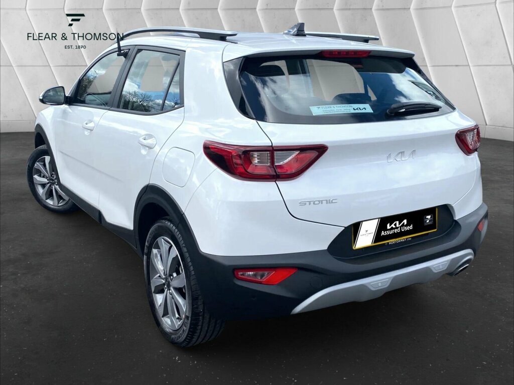 Kia Stonic 1.0 T-gdi 2 Euro 6 Ss LA75PYU White #3