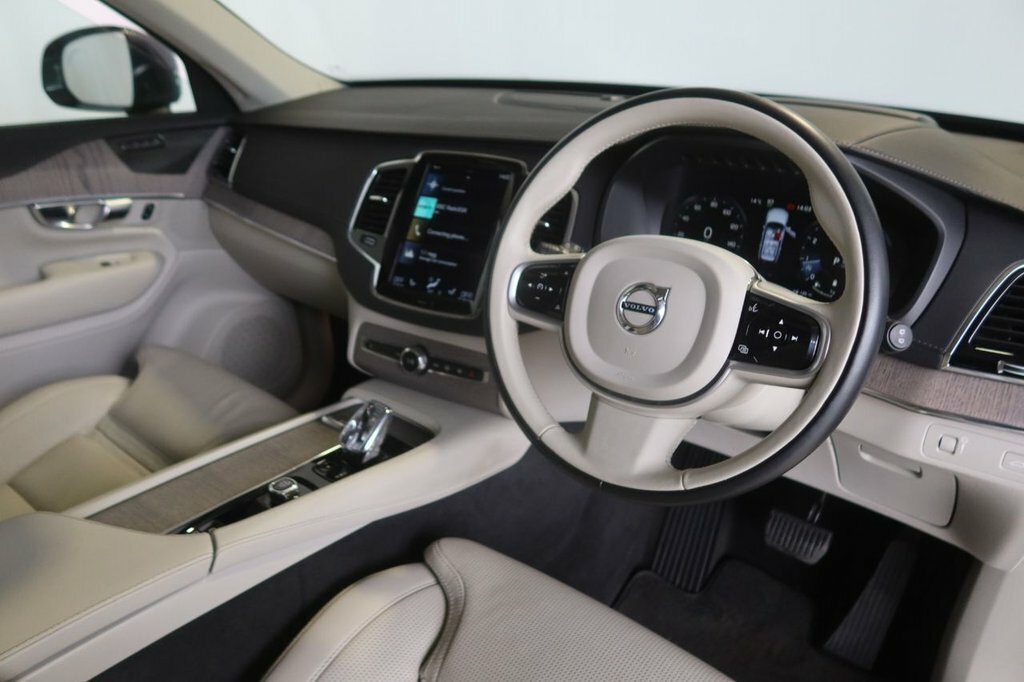 Volvo XC90 2L Inscription Pro LX71HKP Grey #4