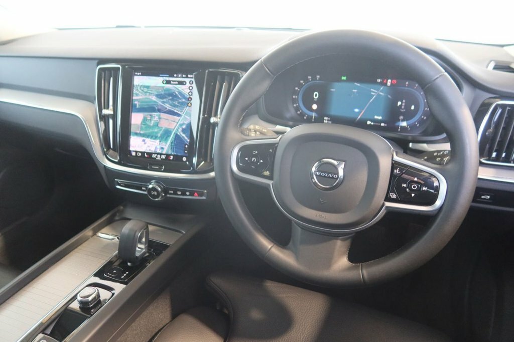 Volvo V60 2L Plus CV22VUT Blue #4
