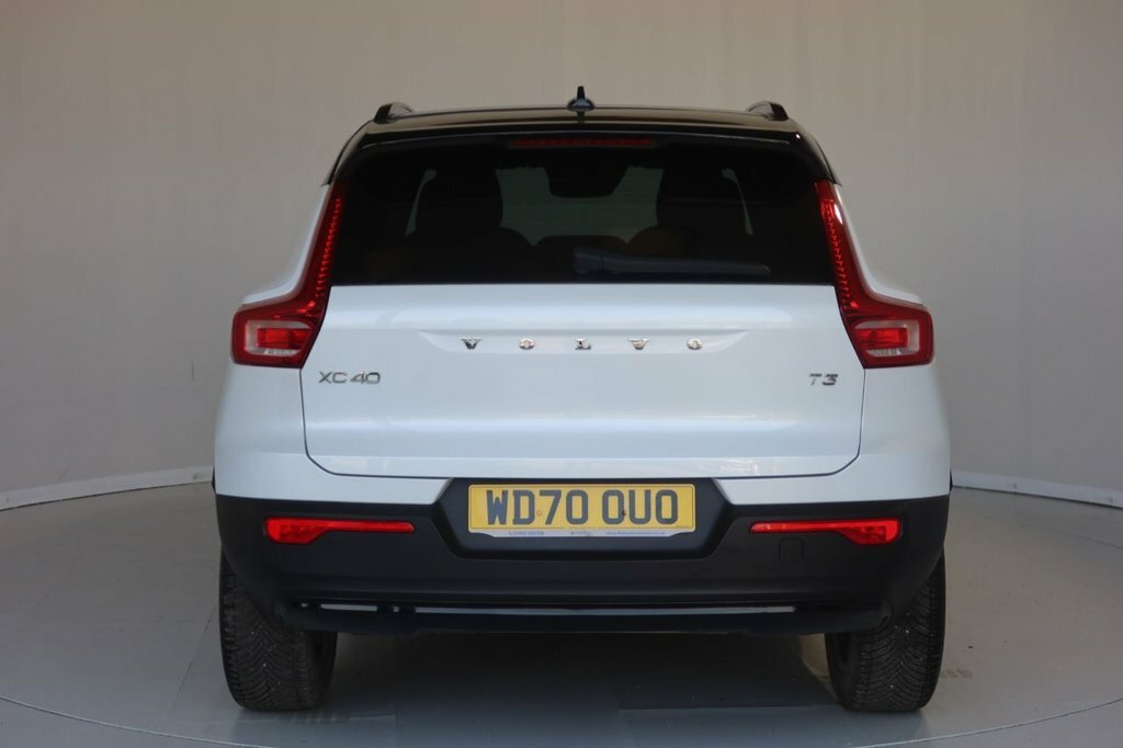 Volvo XC40 1.5L R-design WD70OUO White #6
