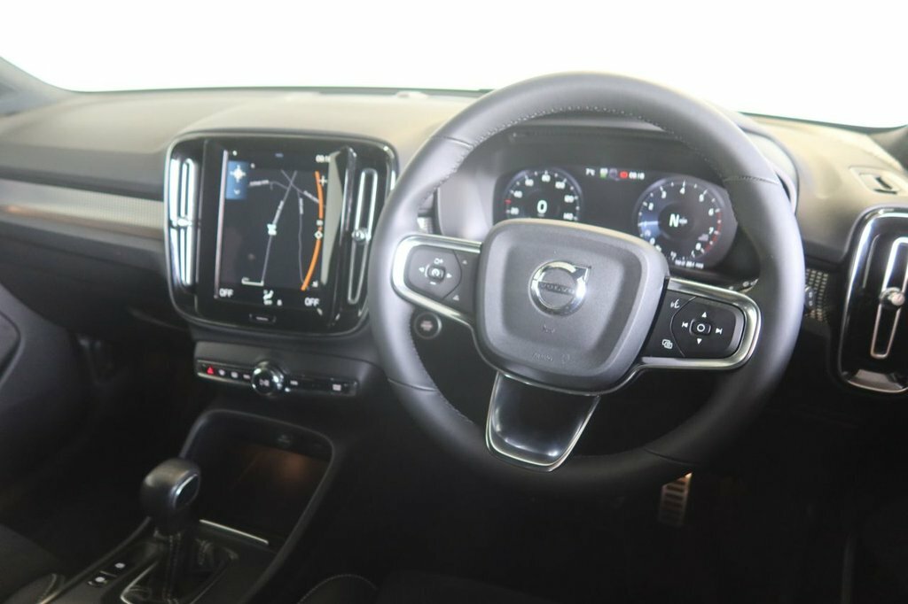 Volvo XC40 1.5L R-design SM71MPE Grey #4