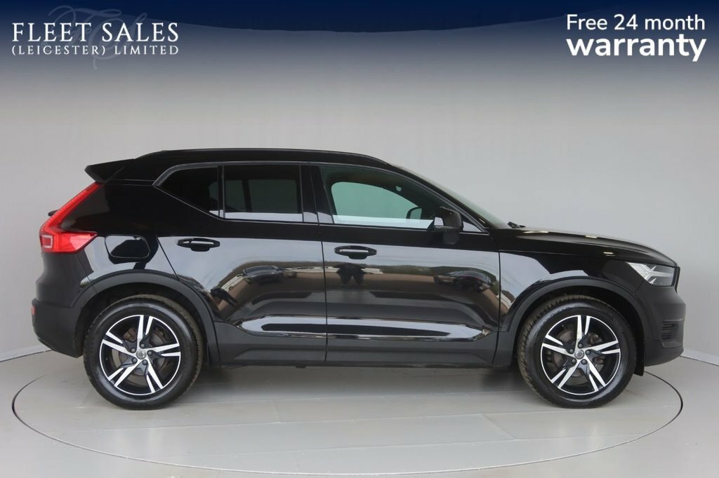 Volvo XC40 1.5L R-design SY71WMJ Black #2
