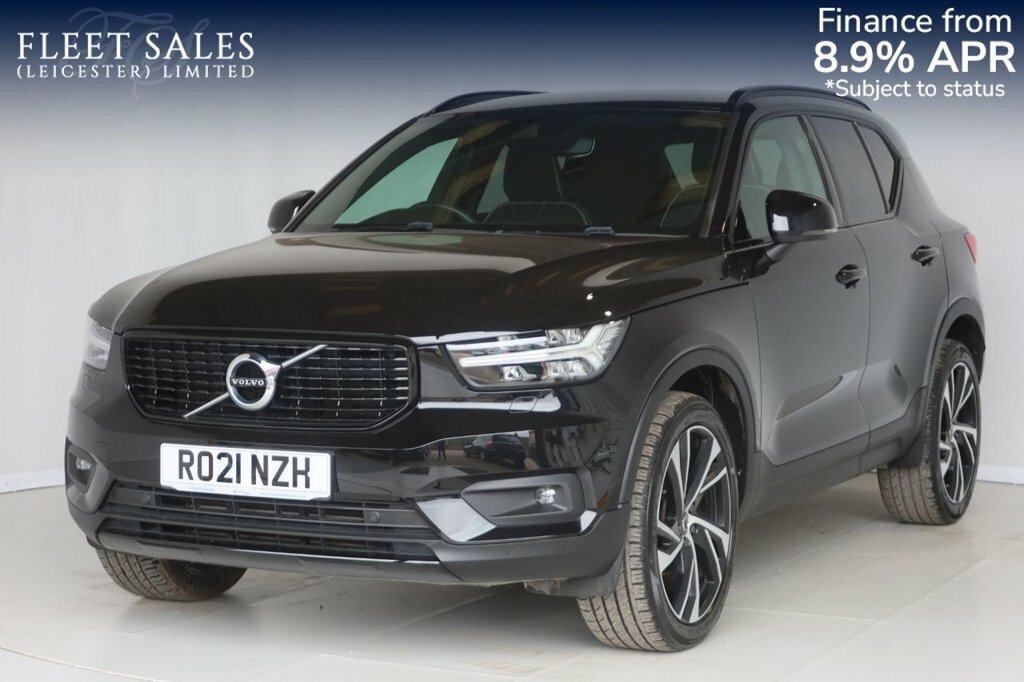 Volvo XC40 1.5L R-design Pro RO21NZH Black