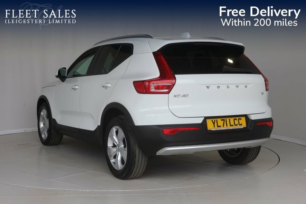 Volvo XC40 1.5L Momentum YL71LCC White #3