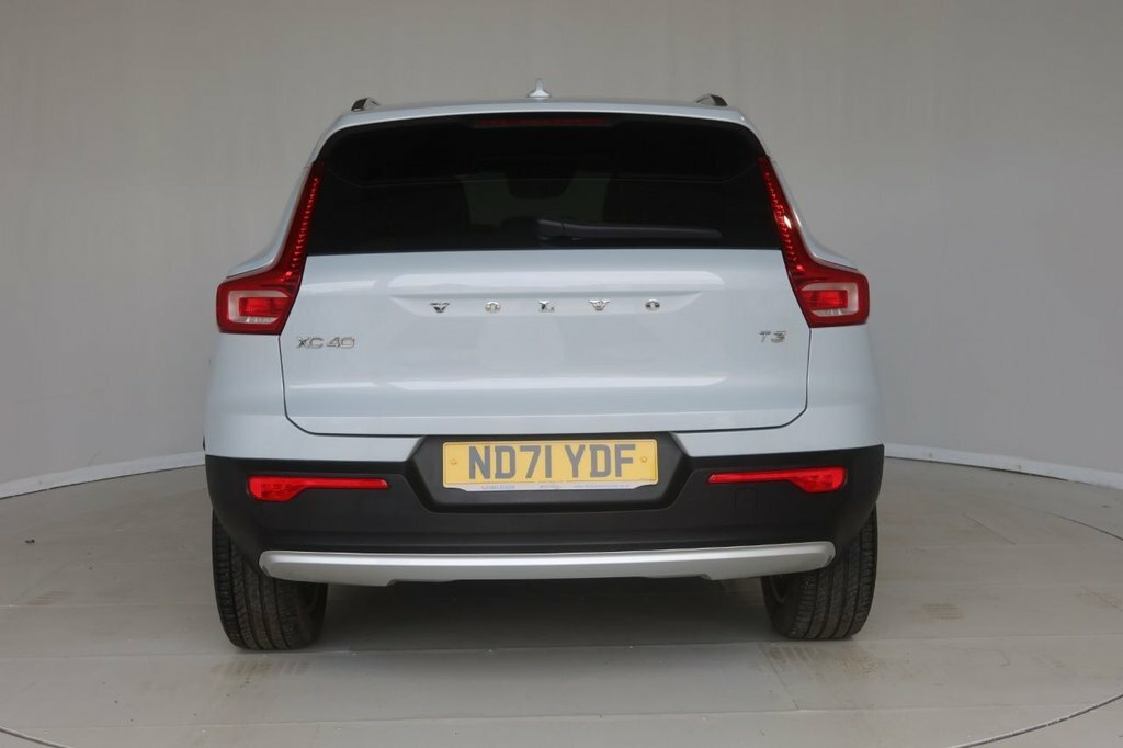 Volvo XC40 1.5L Momentum ND71YDF Silver #6