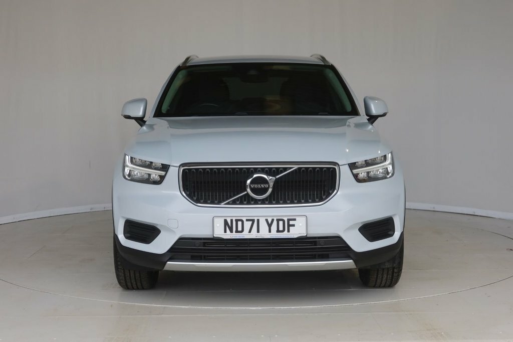 Volvo XC40 1.5L Momentum ND71YDF Silver #5