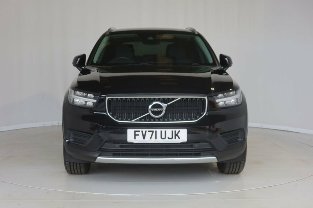 Volvo XC40 1.5L Momentum FV71UJK Black #5