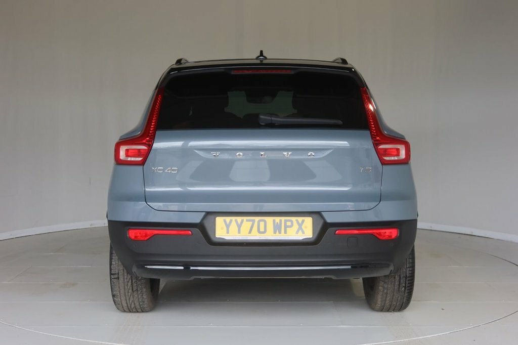 Volvo XC40 1.5L R-design YY70WPX Grey #6