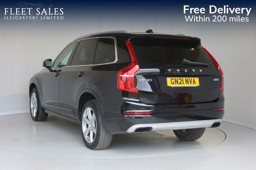 Volvo XC90 2L Momentum GN21NVA Black #3