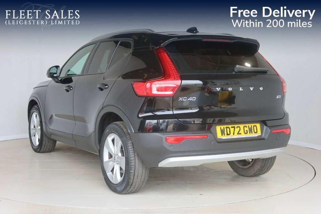 Volvo XC40 2L Core WD72GWO Black #3