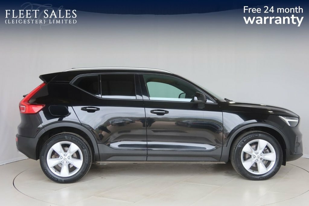 Volvo XC40 2L Core WD72GWO Black #2