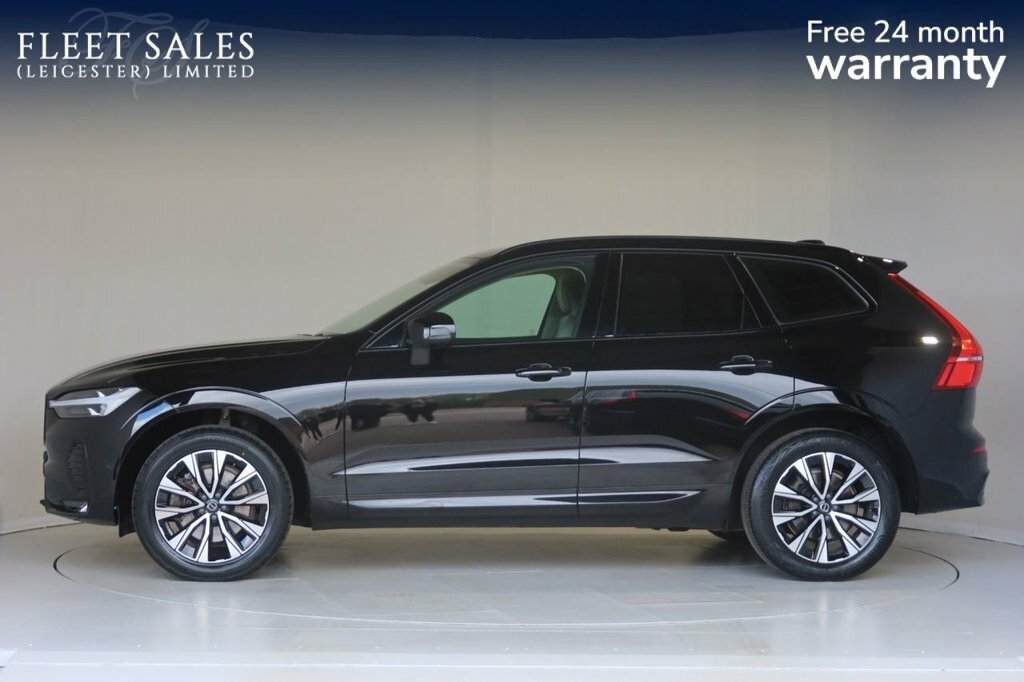 Volvo XC60 2L Plus YN72PLU Black #2
