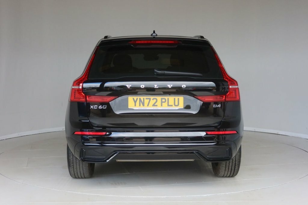 Volvo XC60 2L Plus YN72PLU Black #6