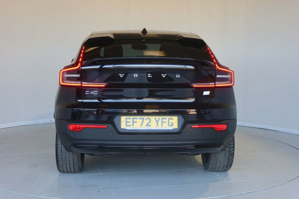 Volvo C40 Suv EF72YFG Black #6
