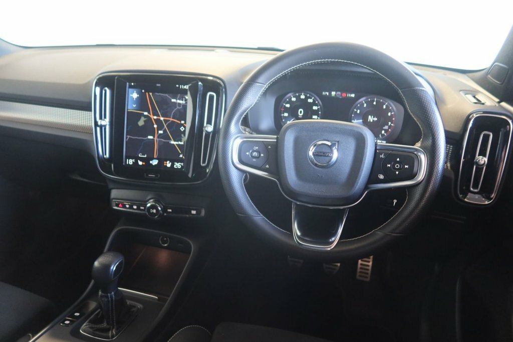 Volvo XC40 1.5L R-design NV21JVH Red #4