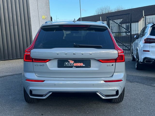 Volvo XC60 2.0 B5 Mhev Plus Suv Hybrid Awd Eu YO23JBZ Grey #6