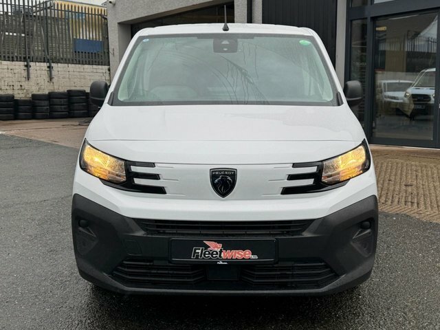 Peugeot Partner 1.5 Bluehdi 1000 Professional Standard Panel Van 5 CF24MRO White #2