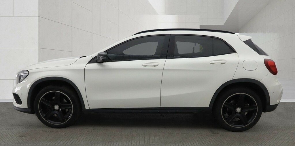 Mercedes-Benz GLA Class 2.1 Gla220d Amg Line 2016 KR66FRC White #6