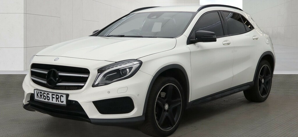 Mercedes-Benz GLA Class 2.1 Gla220d Amg Line 2016 KR66FRC White #3