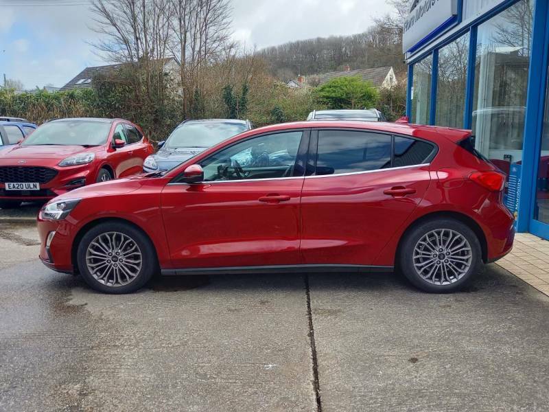 Ford Focus 1.0 Ecoboost Hybrid Mhev 125 Titanium X Ed - 2 YE71BTU Red #4