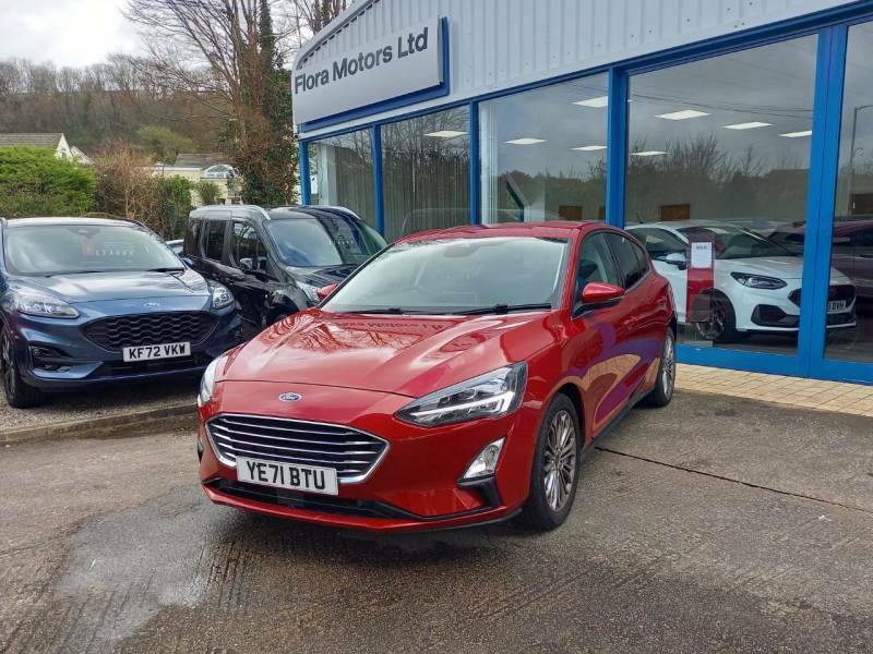Ford Focus 1.0 Ecoboost Hybrid Mhev 125 Titanium X Ed - 2 Red